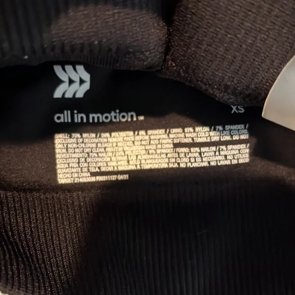 1 piece seamless cami bra. 1783 - Picture 3 of 6